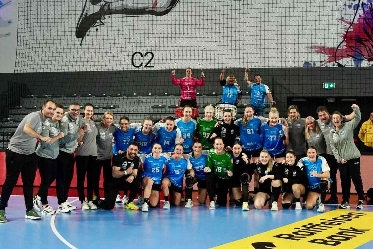 Victorie stransa pentru CSM Bucuresti in derby ul cu Gloria Bistrita Tigroaicele pe prima pozitie