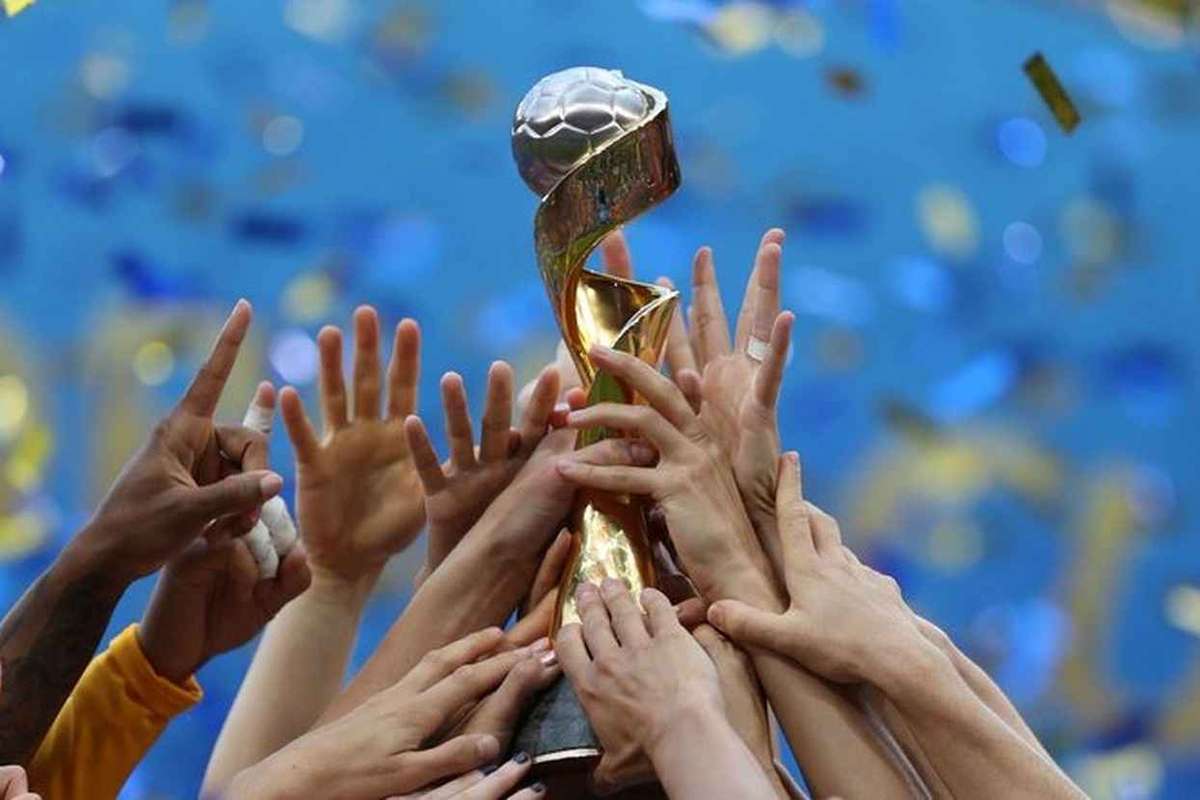 FIFA da SUA si Mexicului organizarea competitiei feminine