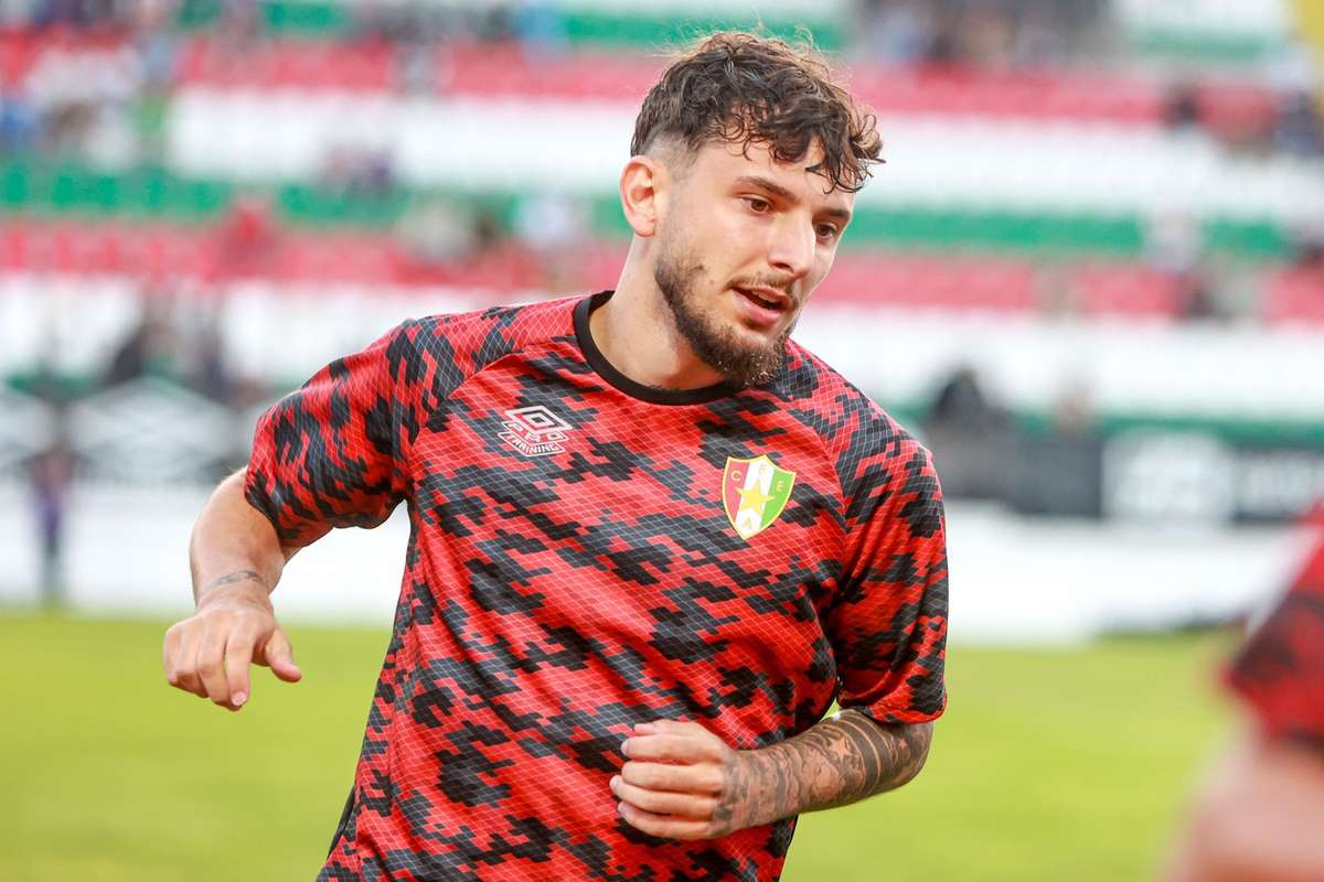 Ianis Stoica a castigat primul trofeu cu Estrela Amadora