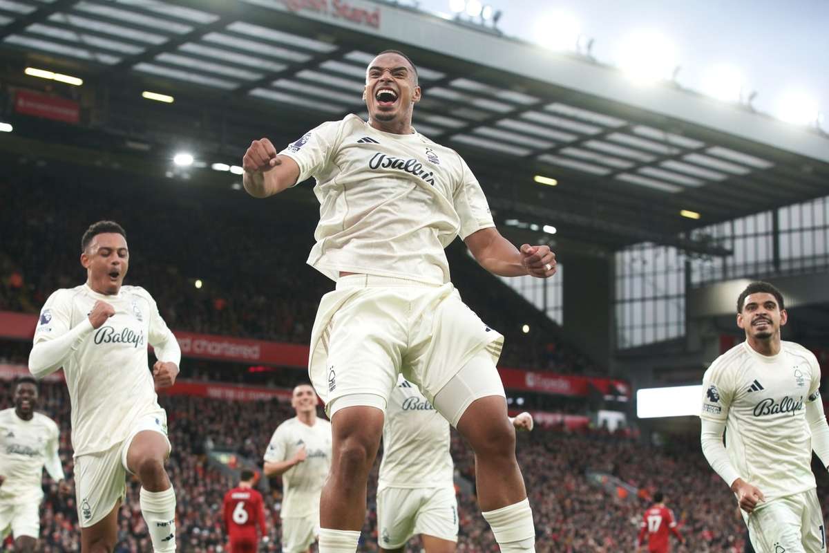 Soc in Premier League Liverpool umilita acasa de penultima echipa