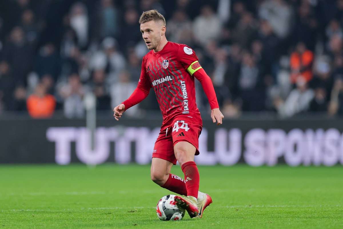 Alexandru Maxim assist in infrangerea Gaziantep la Basaksehir