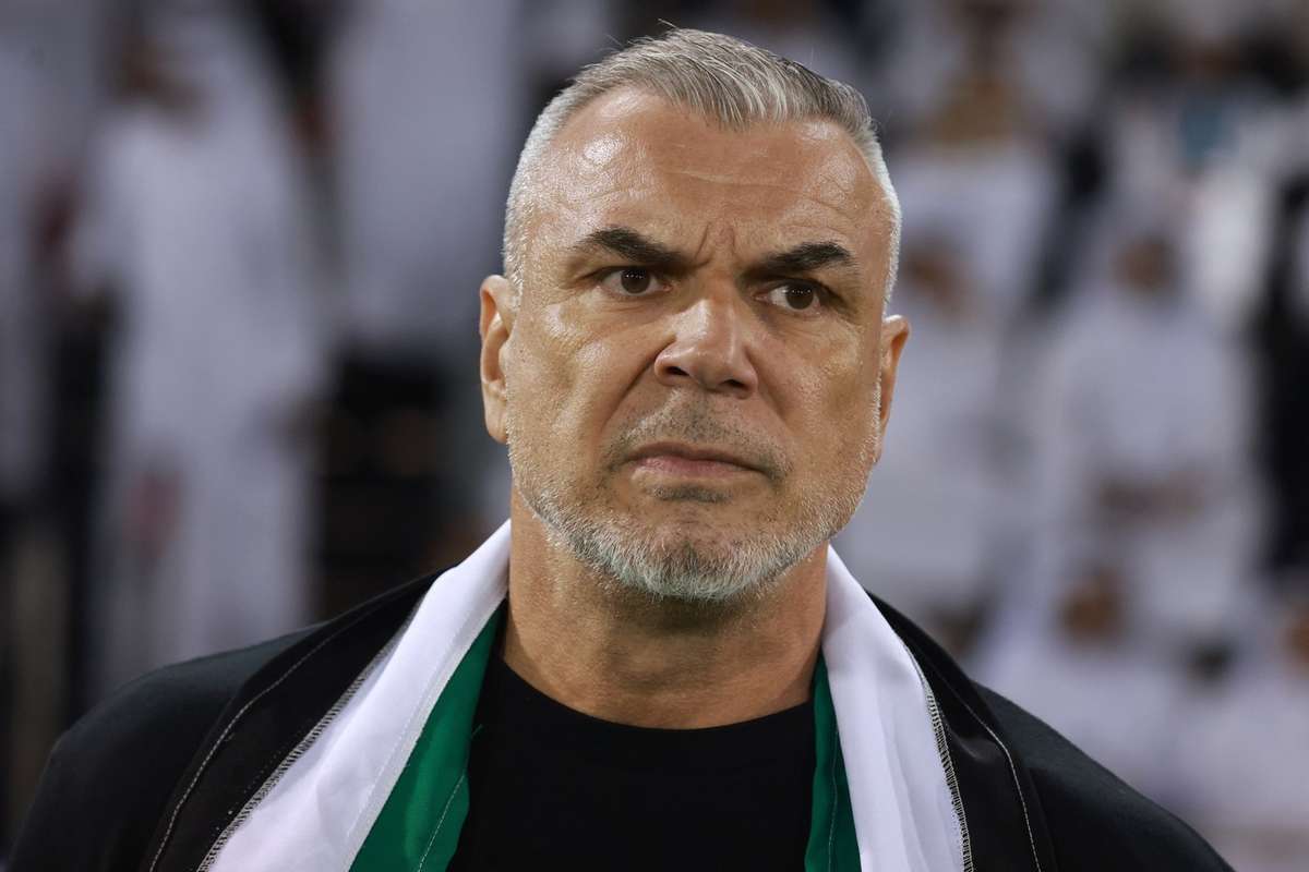 Un nou pas gresit pentru Olaroiu dupa Mondial