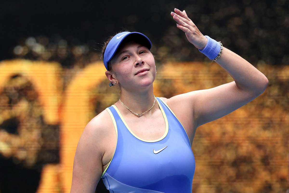 Amanda Anisimova reuseste sa avanseze in turul secund la Australian Open