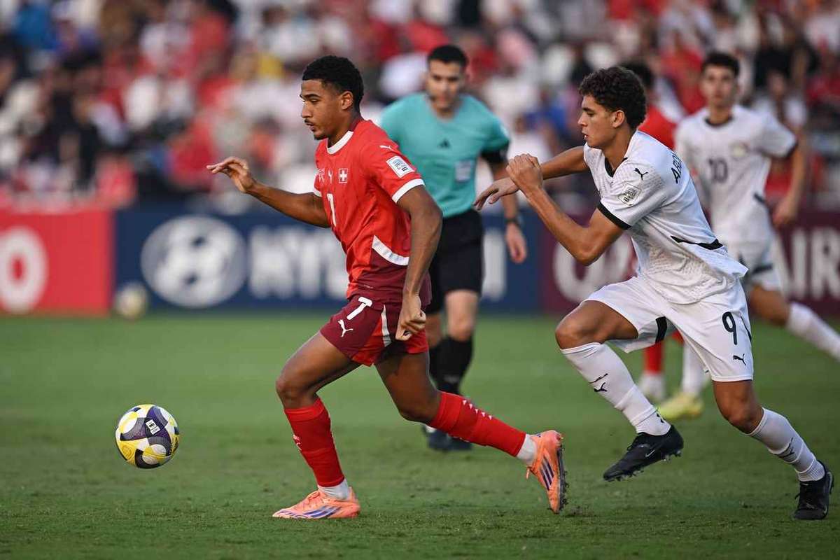 Barcelona la un pas sa transfere primul egiptean