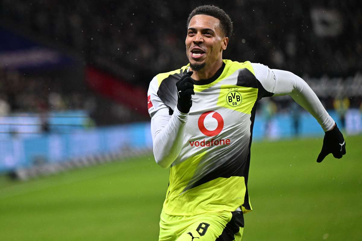 Dortmund obtine o remiza dramatica meci cu sase goluri