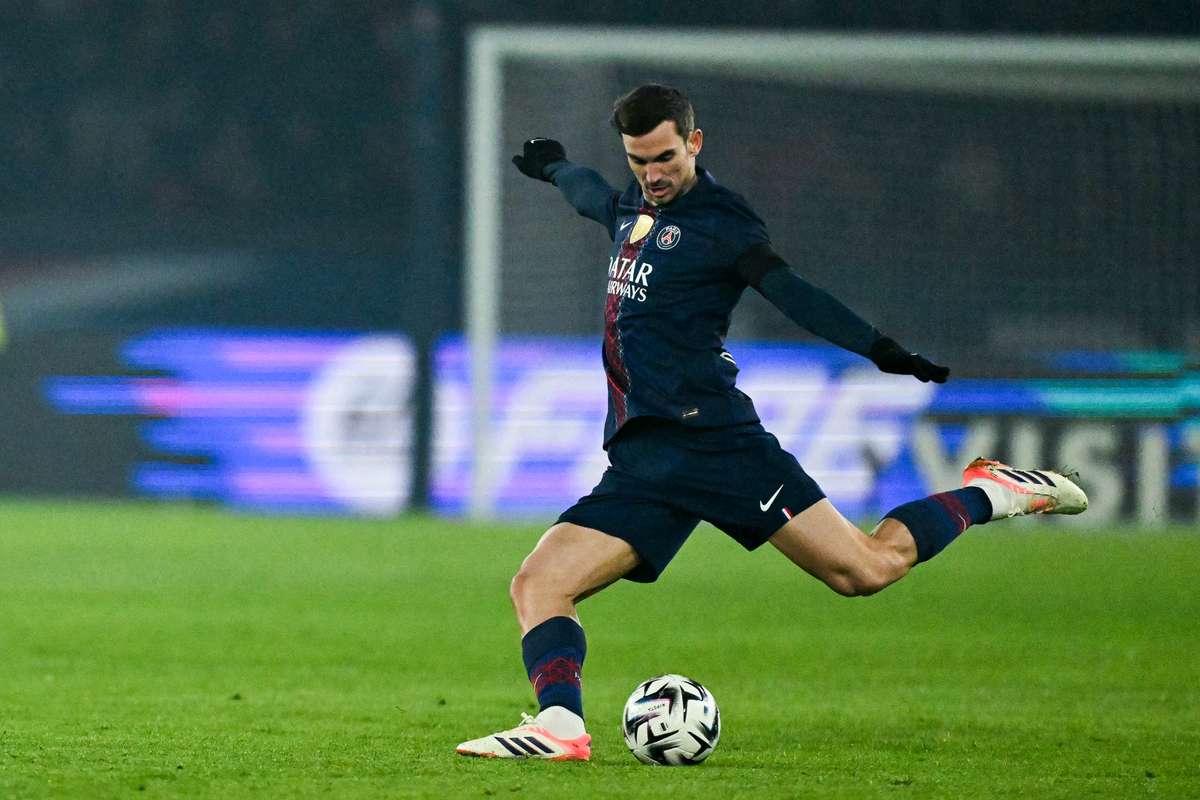 PSG extinde contractul unui jucator esential