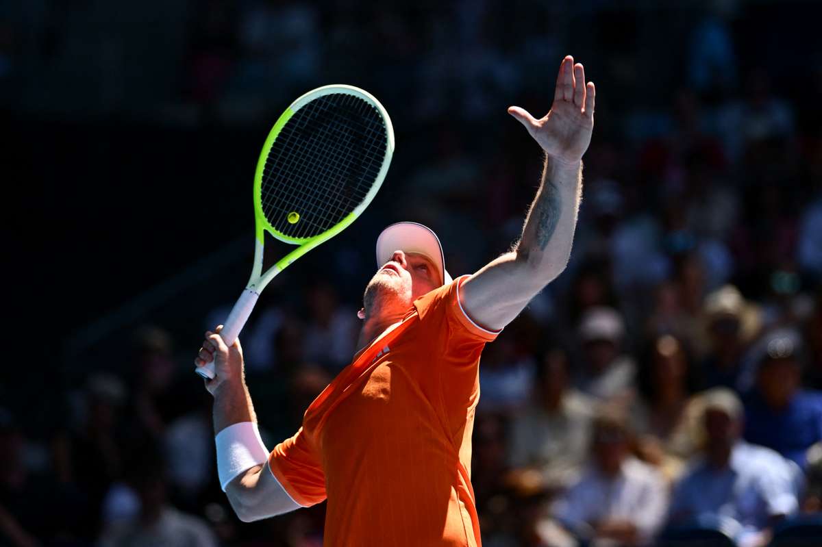 Ratarea anului la Australian Open A incercat sa lovesca din voleu dar a ratat mingea
