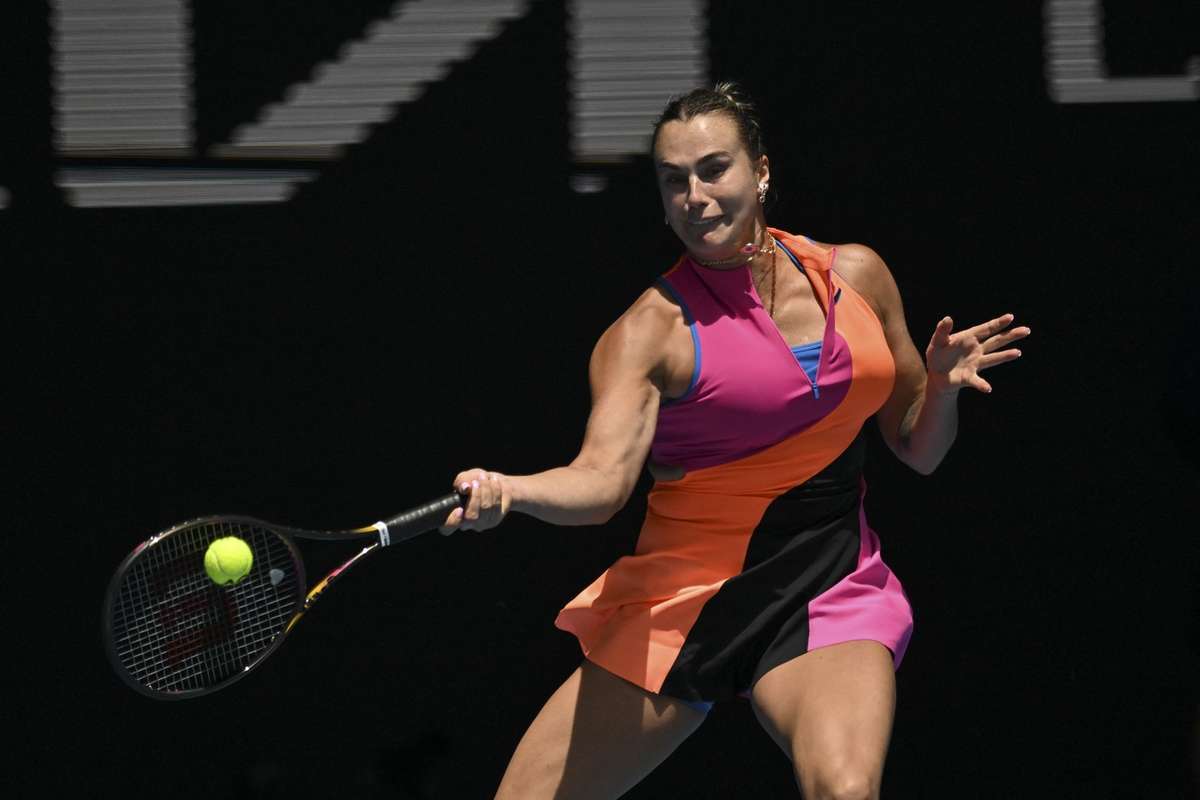 Tracker de Tenis Sabalenka prima sfertfinalista la Melbourne Alcaraz se confrunta cu Paul