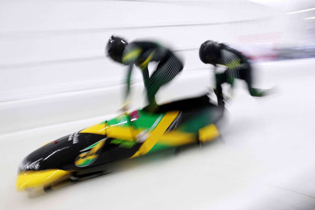 echipa legendara de bob a jamaicii a reusit sa califice trei echipaje la jocurile olimpice din 2026