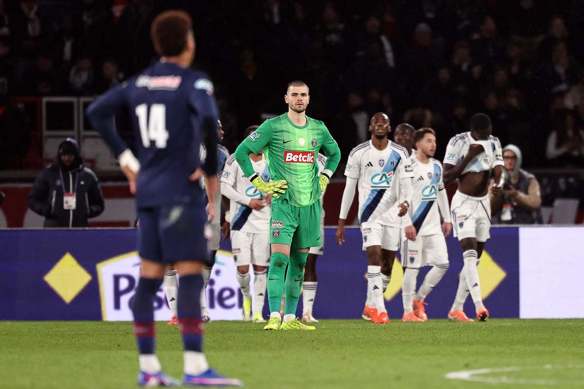 surpriza uriasam psg eliminata de paris fc