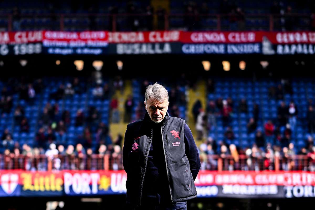 Antrenor concediat dupa ce a fost invins de Genoa lui Sucu