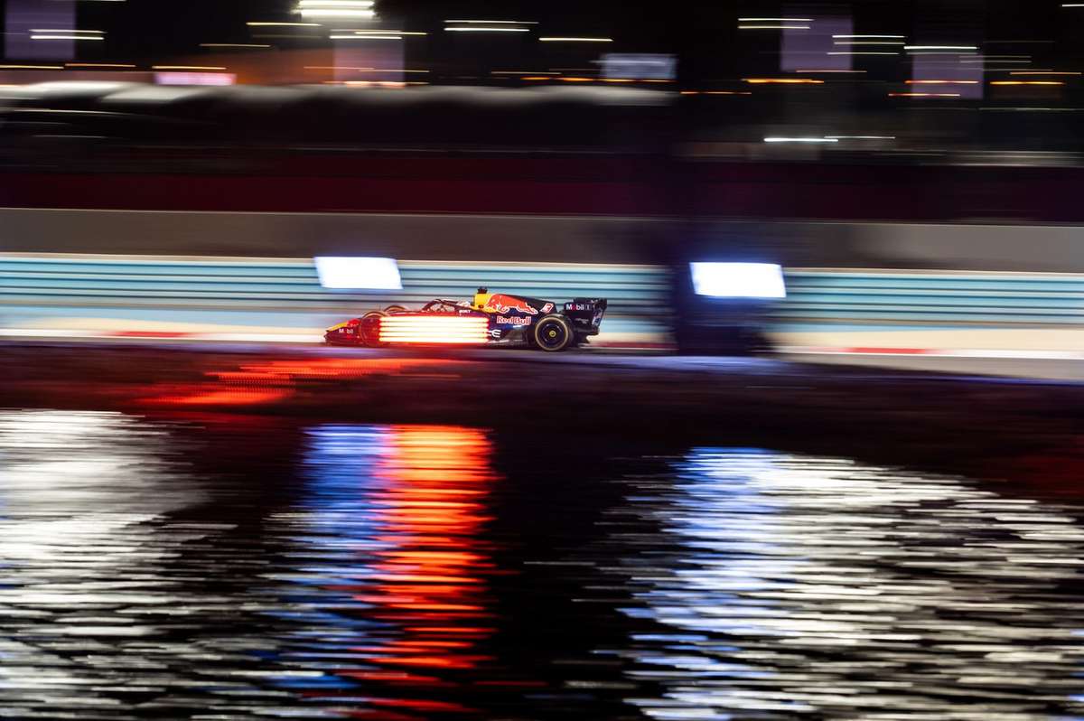 Campionul mondial de Formula 1 Norris cel mai rapid in prima zi de teste din Bahrain iar Verstappen l a impresionat