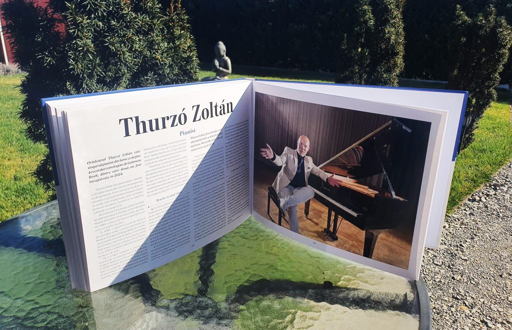 Pianistul oradean Thurzo Zoltan care detine patru recorduri Guinness a fost inclus in albumul Personalitatile anului in Romania