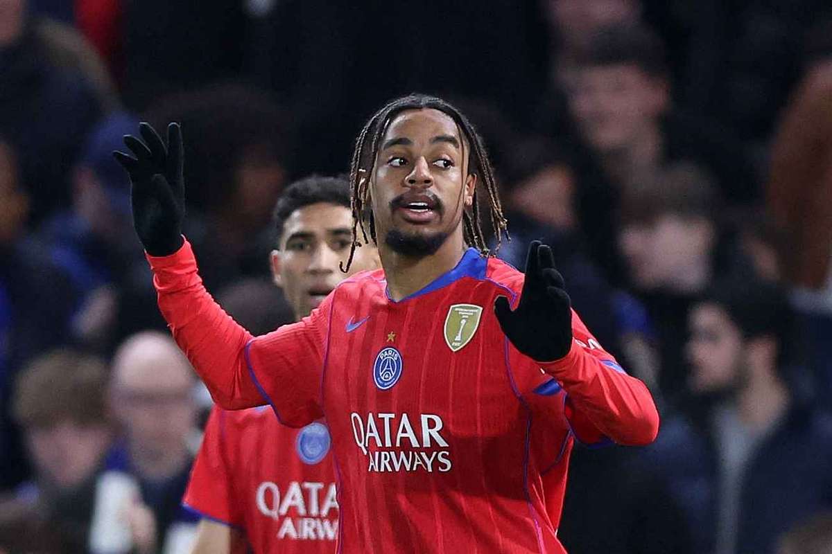 Bradley Barcola va fi indisponibil cateva saptamani din cauza unei accidentari suferite in meciul cu Chelsea