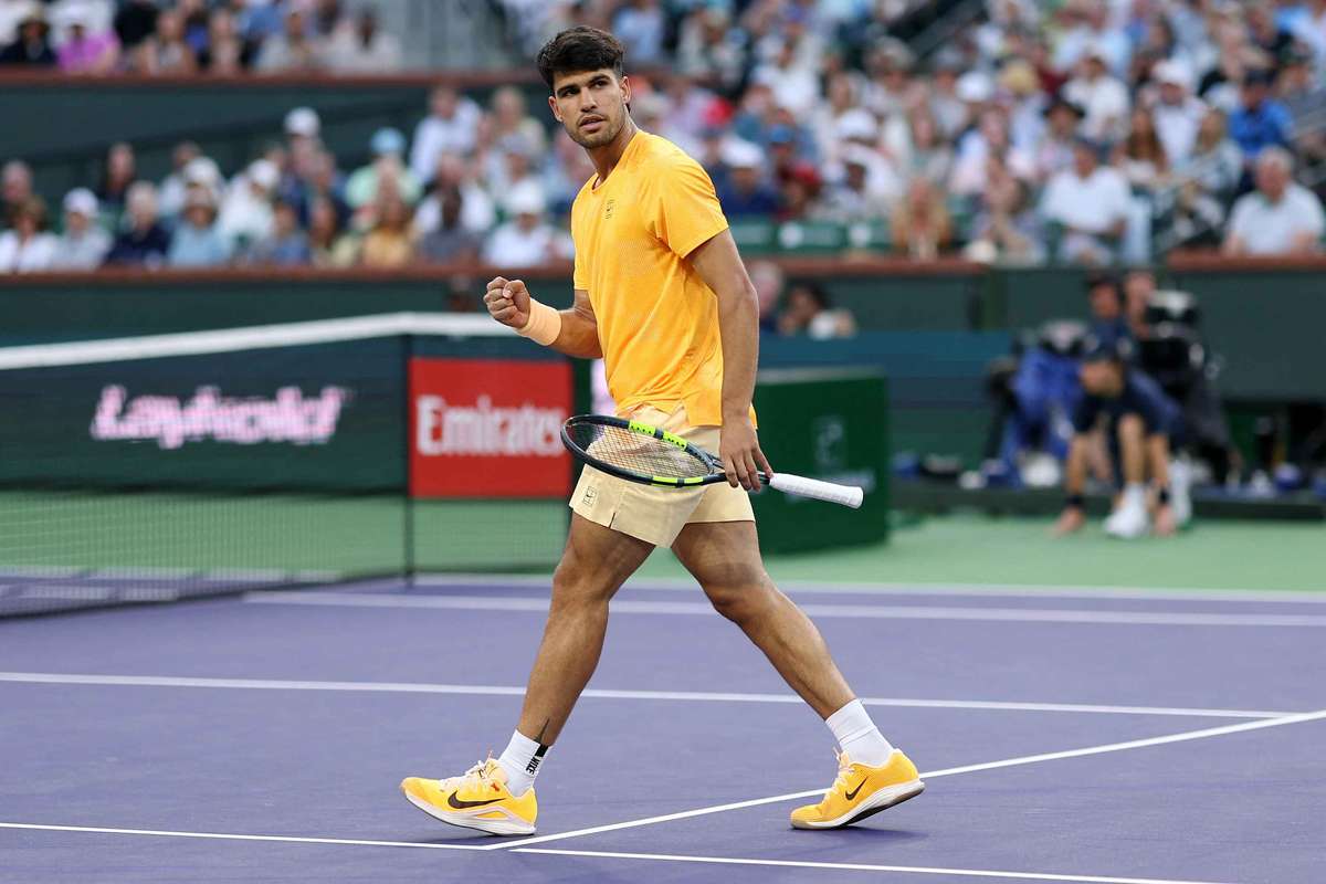 Carlos Alcaraz debut fara nervi la Indian Wells Novak Djokovic cedeaza un set in fata lui Majchrzak