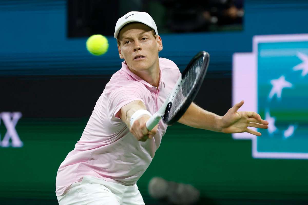 Indrumator Tennis Sinner se impune cu dificultate in fata lui Fonseca Paolini eliminata de locul 112 WTA la Indian Wells