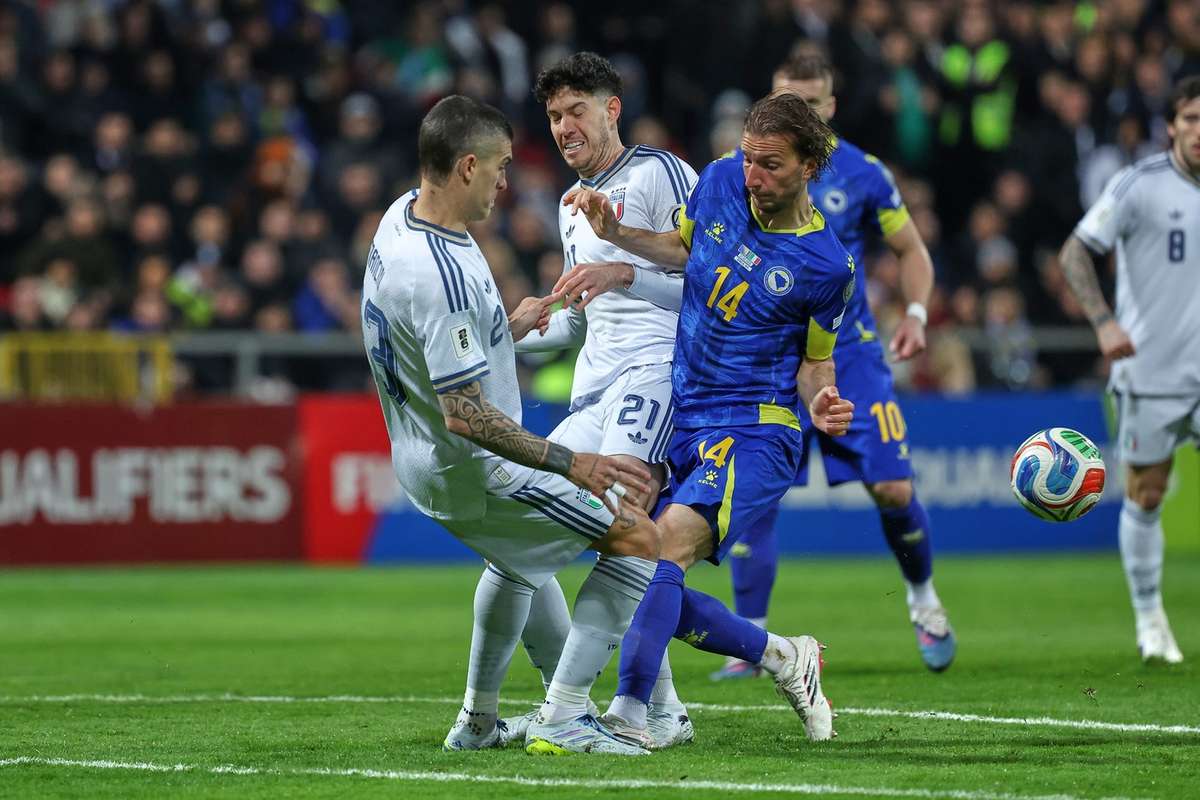 LIVE Baraje CM Cehia Danemarca si Bosnia Italia continua in prelungiri Suedia si Turcia se califica la Mondial