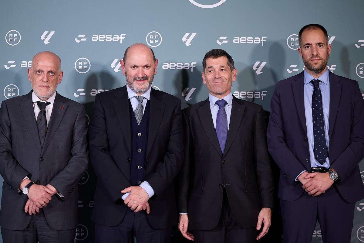 LaLiga pregateste o schimbare majora in arbitraj cip in minge si ofsaid automat