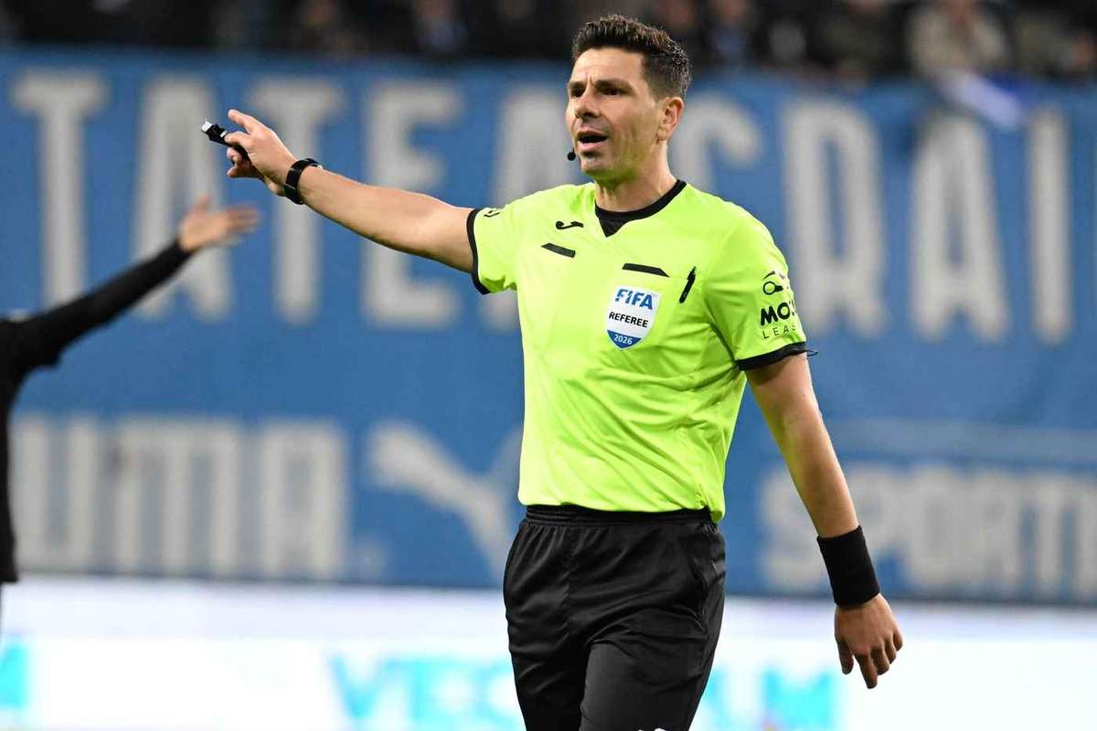 Marian Barbu va oficia ca arbitru in meciul lui Andrei Ratiu din Conference League