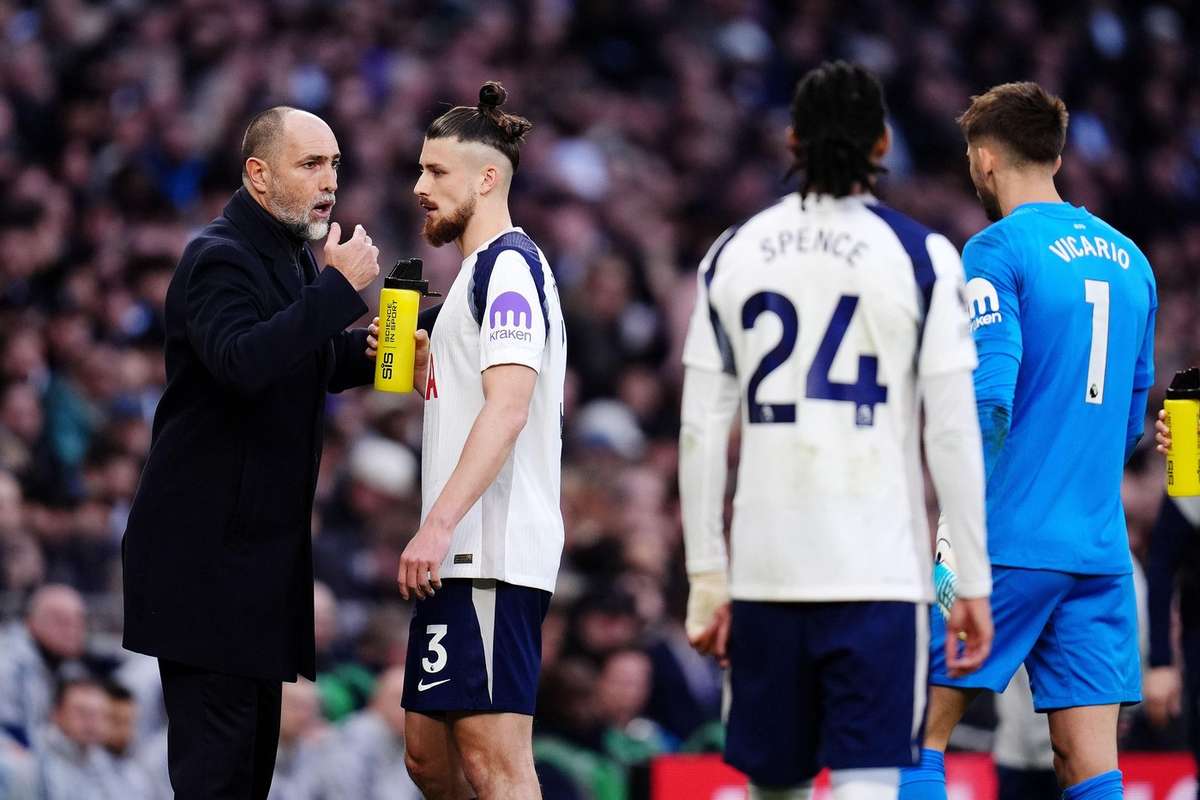 Radu Dragusin face parte din lotul lui Tottenham pentru meciul cu Atletico Madrid Experienta si calitate