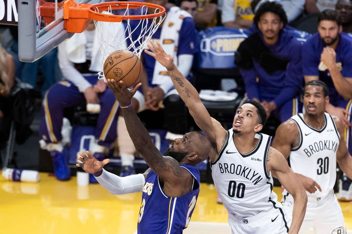 VIDEO Moment istoric Ce au realizat LeBron si Bronny James in NBA