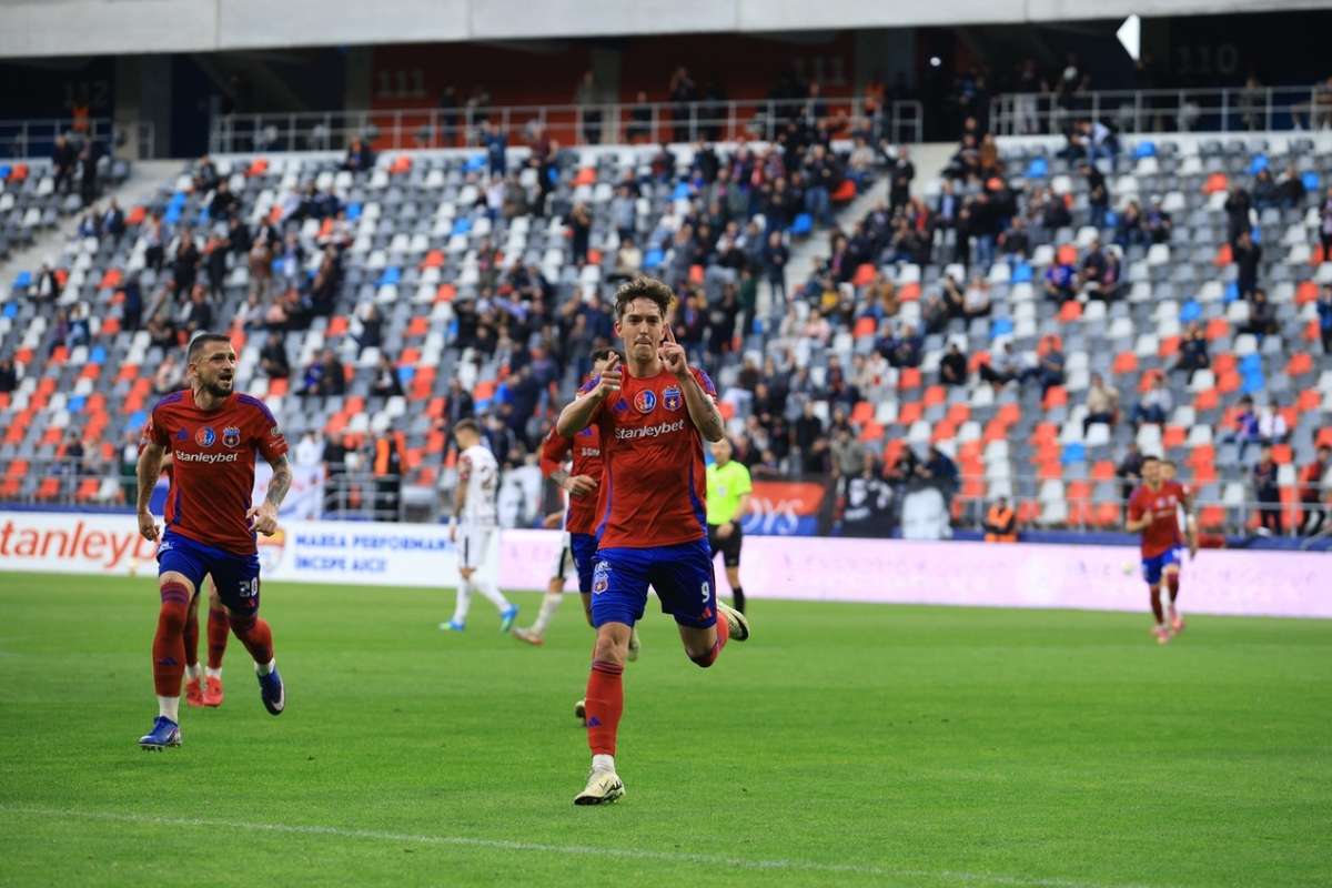 Amenda de 95000 de lei pentru clubul Steaua Bucuresti in urma incidentelor rasiste si discriminatorii