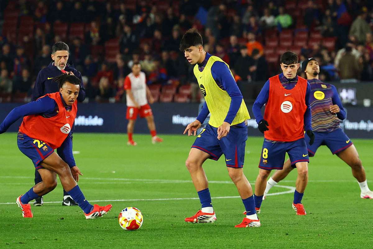 Barcelona in stare de alerta din cauza interesului din Premier League pentru Kounde