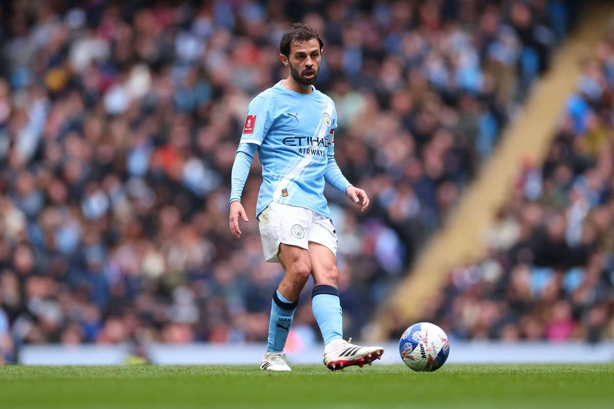 Barcelona si Juventus isi manifesta interesul pentru Bernardo Silva