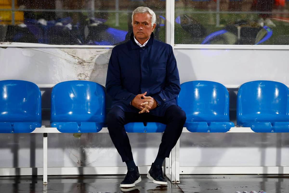 Benfica nu este pe primul loc in Primeira iar presedintele clubului a decis soarta lui Jose Mourinho