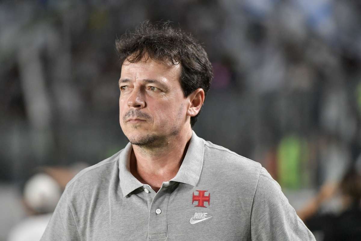 Corinthians il numeste antrenor pe fostul selecioner interimar al Braziliei Fernando Diniz