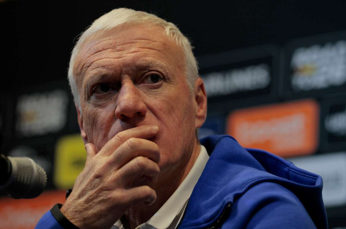 Informatiile zilei in Franta Didier Deschamps antrenorul Real Madrid in sezonul viitor