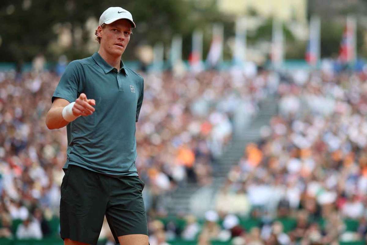 Jannik Sinner debut impresionant la Monte Carlo Victorie convingatoare si performanta de nivelul lui Roger Federer