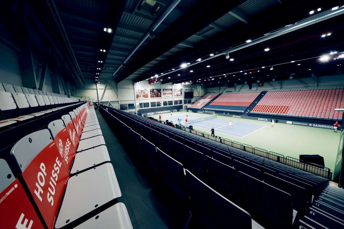 Romania a obtinut victoria in primul meci de simplu impotriva Frantei in cadrul Cupei Billie Jean King