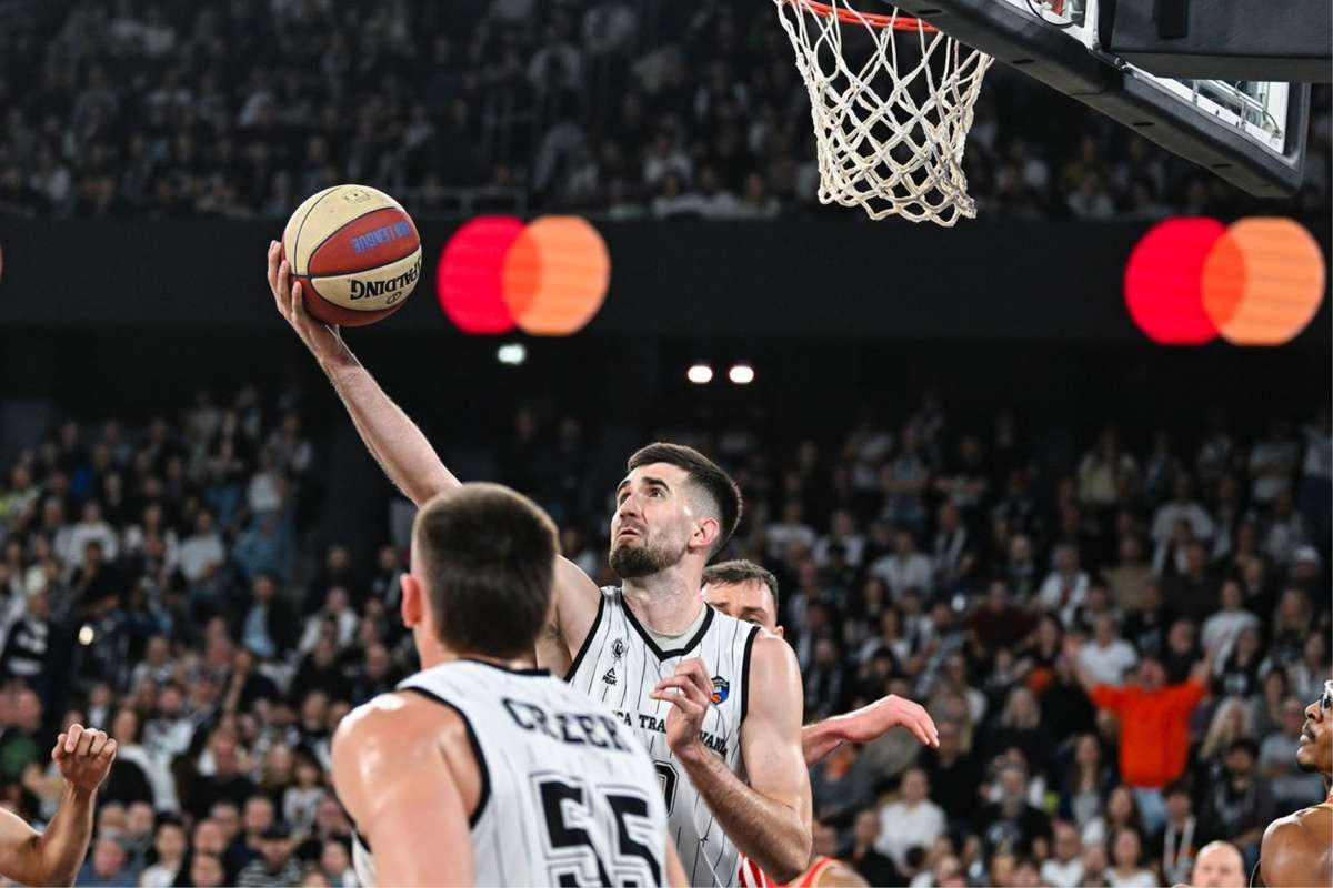 U BT Cluj Napoca si CSM CSU Raiffeisen Oradea sau calificat in semifinale la Liga Nationala