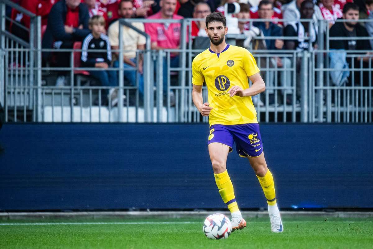 Umit Akdag l a refuzat pe Mircea Lucescu Am fost convocat la nationala Romaniei in fiecare pauza internationala