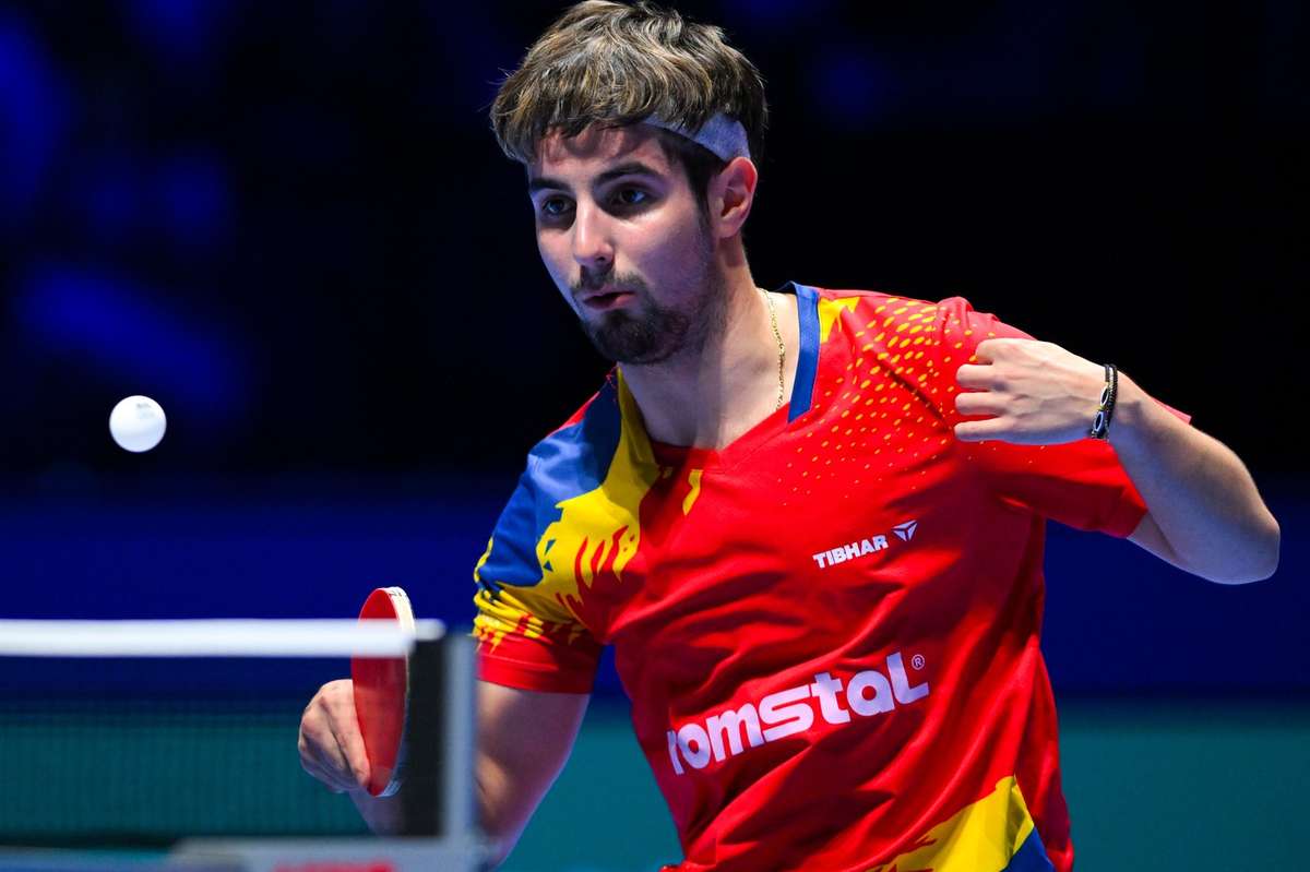 echipa masculina de tenis de masa a romaniei a inceput cu o victorie la campionatul mondial de la londra