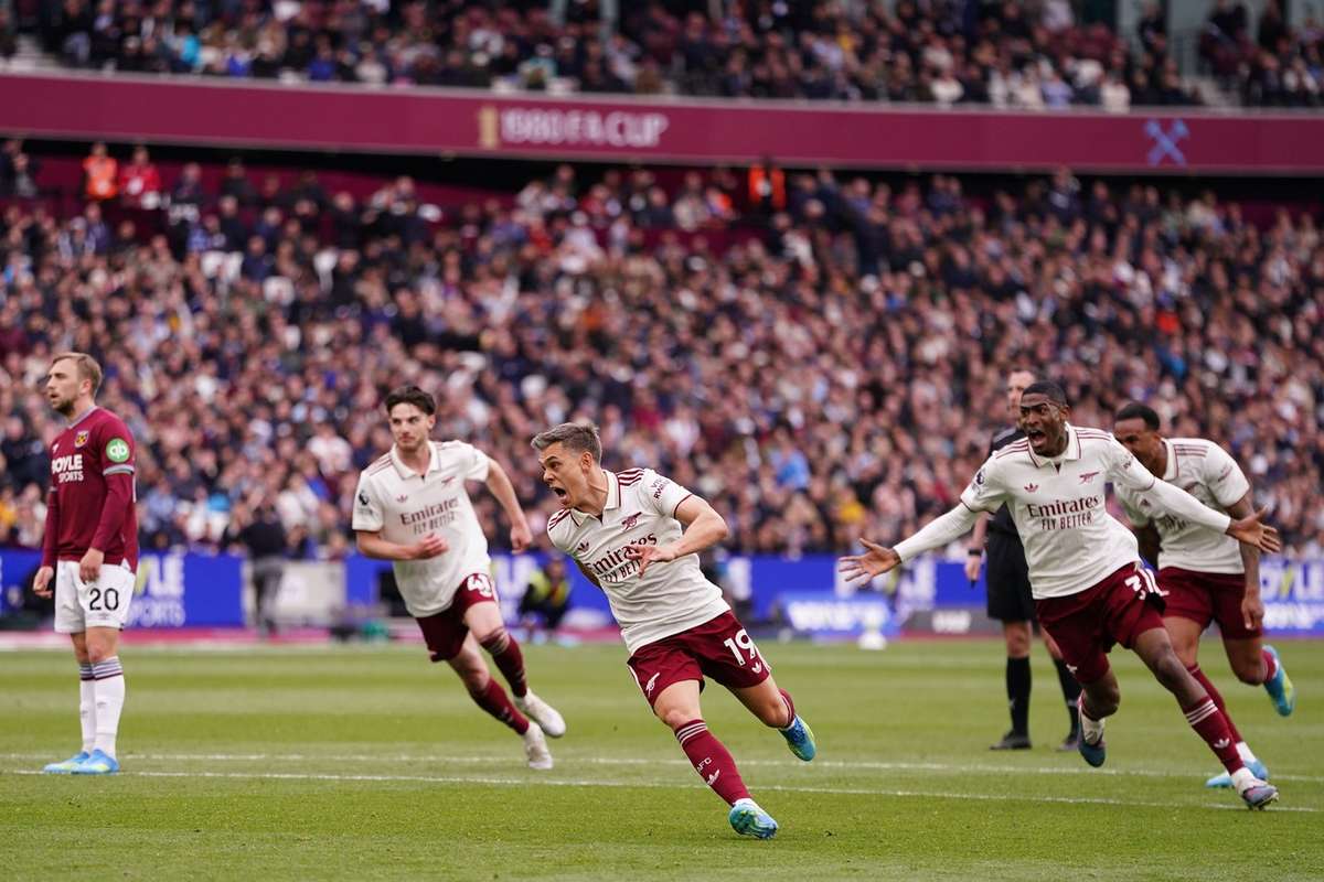 Cum a reusit Arsenal sa invinga o West Ham aflata in lupta pentru evitarea retrogradarii