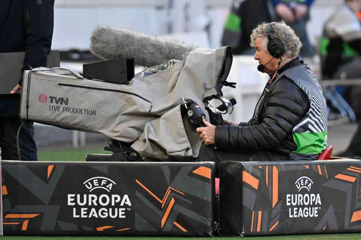 Schimbare importantă! Cine ar putea transmite Europa League și Conference League în România 2 Schimbare importanta Cine ar putea transmite Europa League si Conference League in Romania