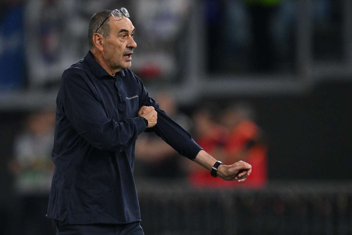A preluat funcția de antrenor la Atalanta după plecarea de la Lazio 2 A preluat functia de antrenor la Atalanta dupa plecarea de la Lazio
