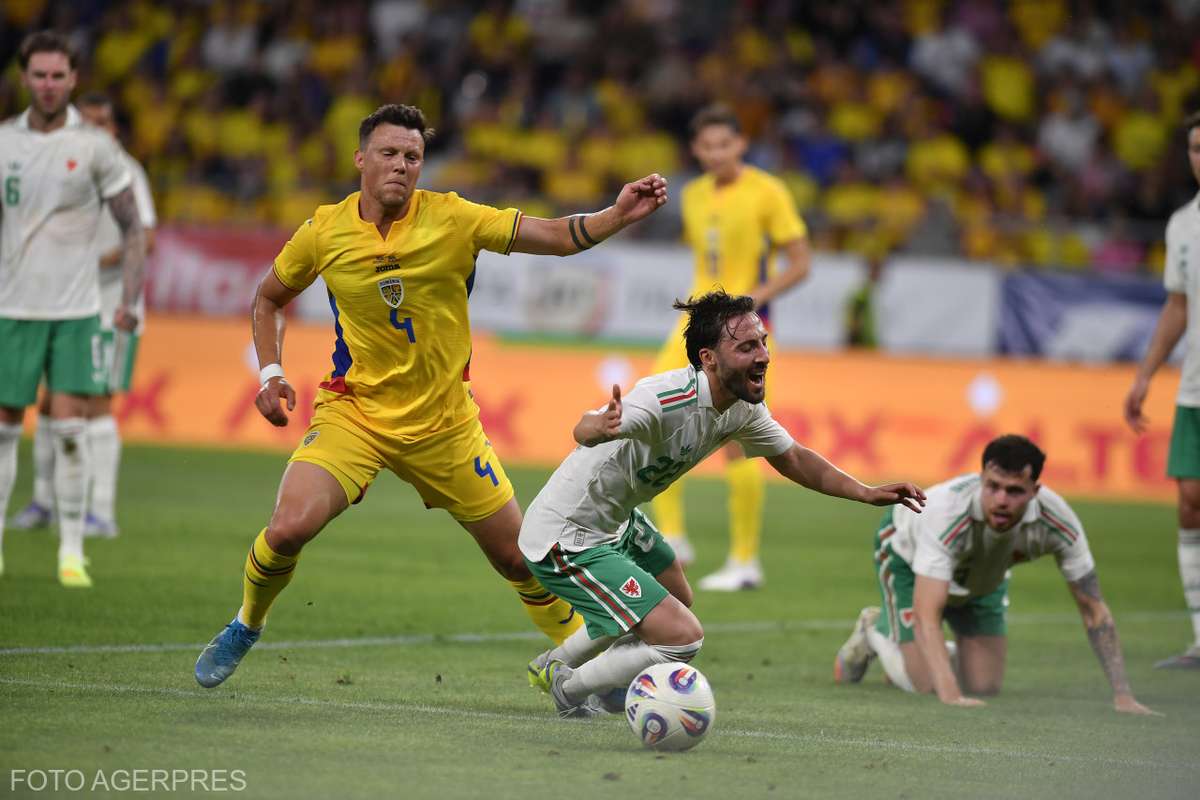 Amical Romania Tara Galilor Prima victorie pentru Hagi ca selecioner