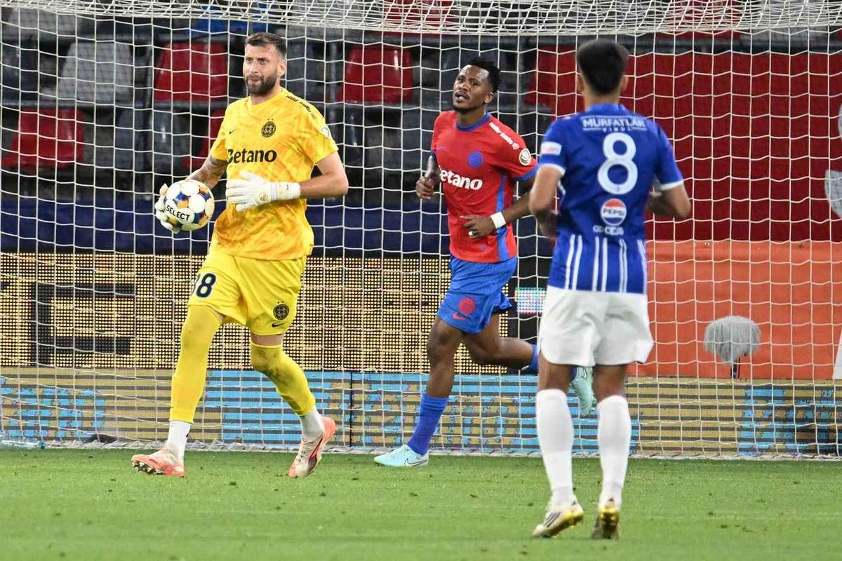 FCSB a anuntat transferul portarului Lukas Zima