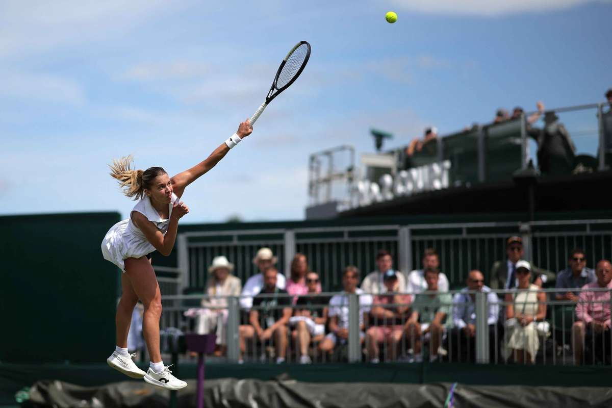 Finalista de la French Open eliminata de la Wimbledon dupa ce a cazut in timpul unui punct in meci