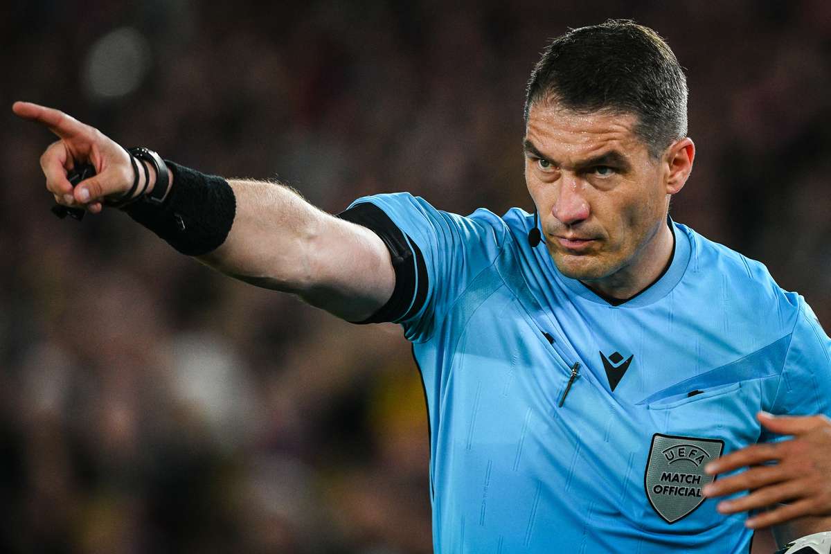 Istvan Kovacs va oficia primul său meci la Cupa Mondială. 2 Istvan Kovacs va oficia primul sau meci la Cupa Mondiala