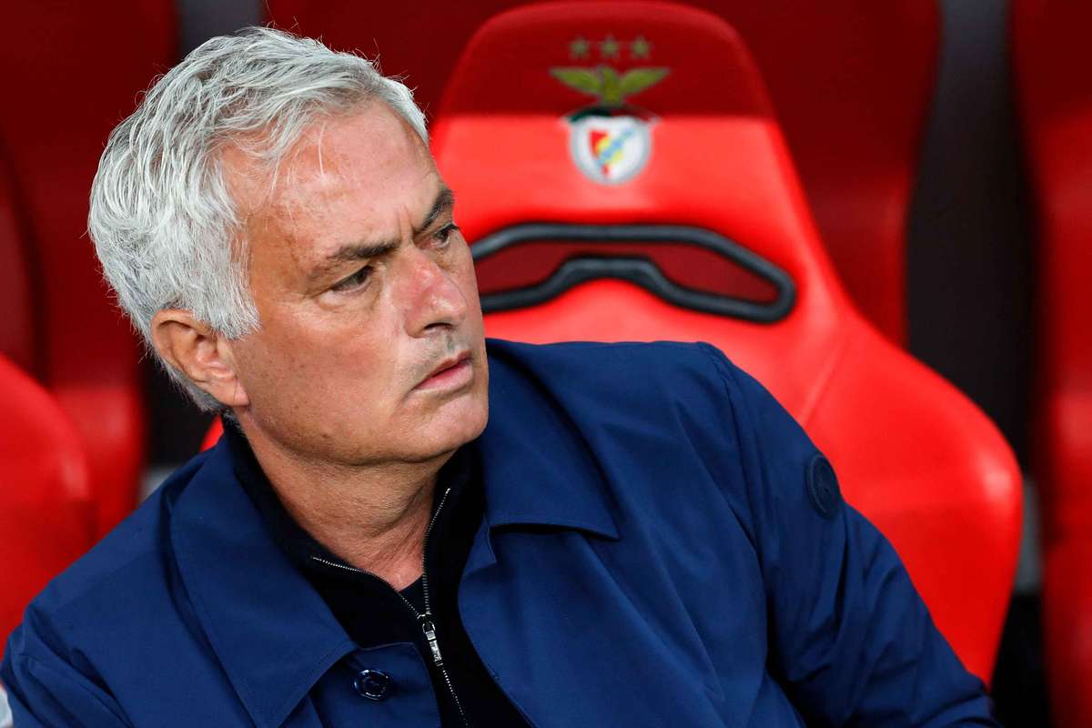 Jose Mourinho a ajuns la Madrid! „Specialul”, pregătit să semneze un contract pe trei ani 2 Jose Mourinho a ajuns la Madrid Specialul pregatit sa semneze un contract pe trei ani