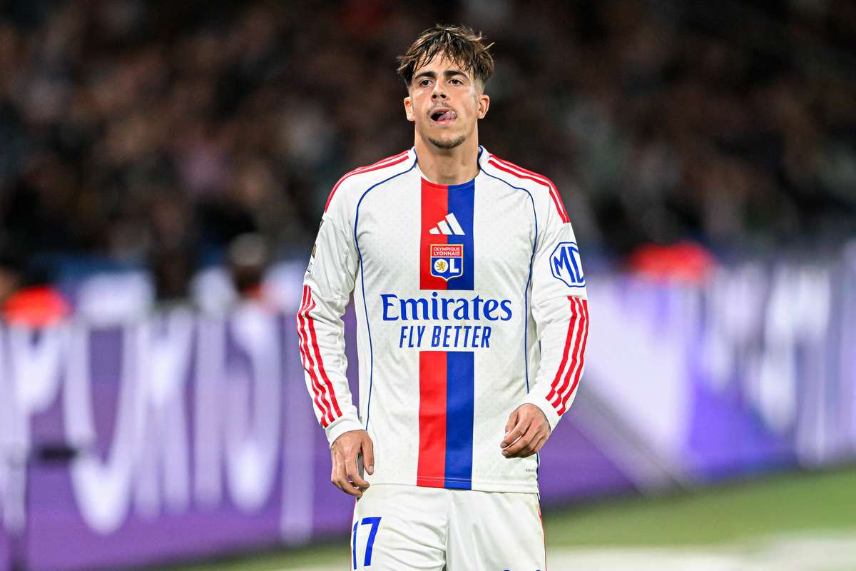 Leverkusen oferă 32 de milioane de euro pentru talentul de la Lyon 2 Leverkusen ofera 32 de milioane de euro pentru talentul de la Lyon