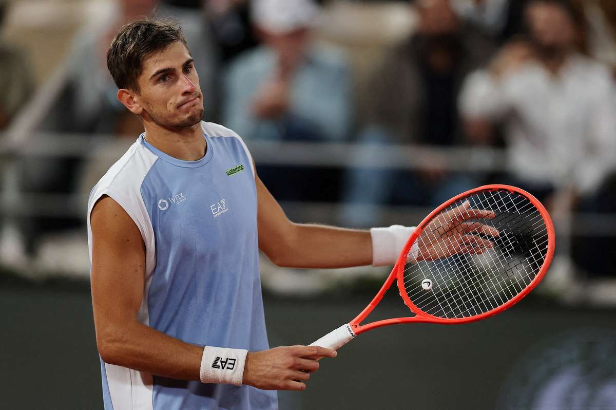 Matteo Arnaldi se retrage iar Cobolli va disputa finala cu Zverev