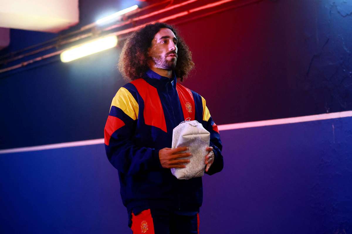 OFICIAL! Marc Cucurella a semnat cu Real Madrid 2 OFICIAL Marc Cucurella a semnat cu Real Madrid