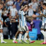 Ca in 1986 FIFA a permis Argentinei sa joace in albastru impotriva Angliei