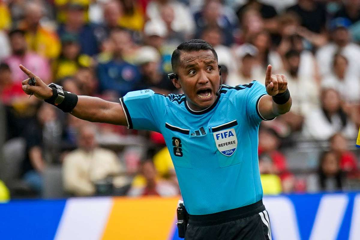 FIFA a comunicat arbitrii pentru semifinala Franta Spania de la Cupa Mondiala 2026