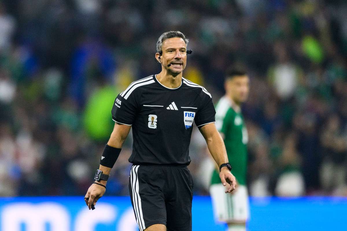 FIFA a făcut anunțul! Aflăm cine va arbitra finala Cupei Mondiale din Spania 3 FIFA a facut anuntul Aflam cine va arbitra finala Cupei Mondiale din Spania